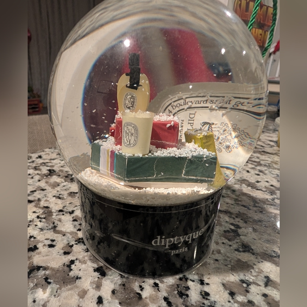 diptyque Paris Snow Globe with Colorful Accents